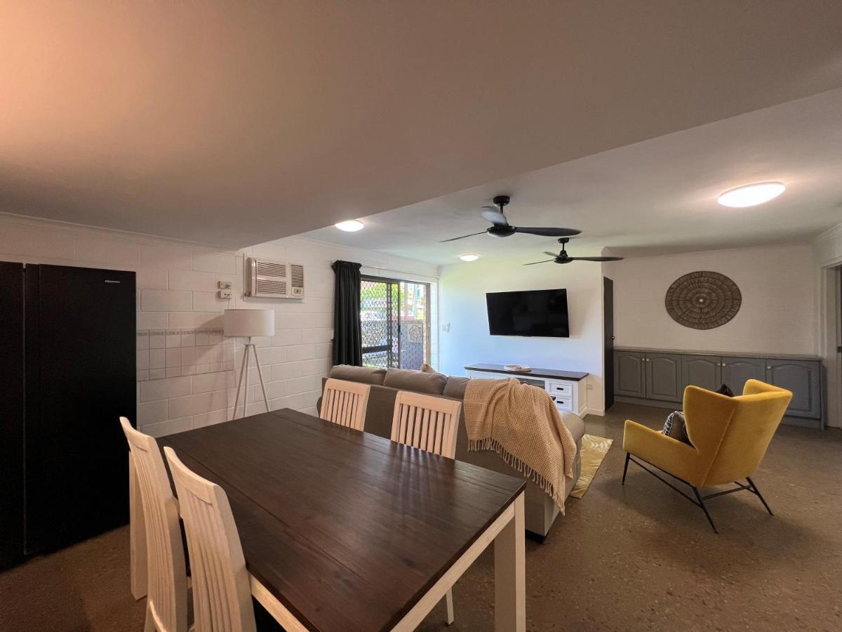 טאונסביל Motel On Mitchell מראה חיצוני תמונה