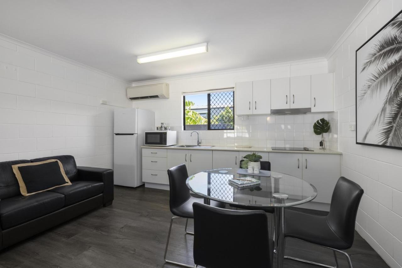 טאונסביל Motel On Mitchell מראה חיצוני תמונה