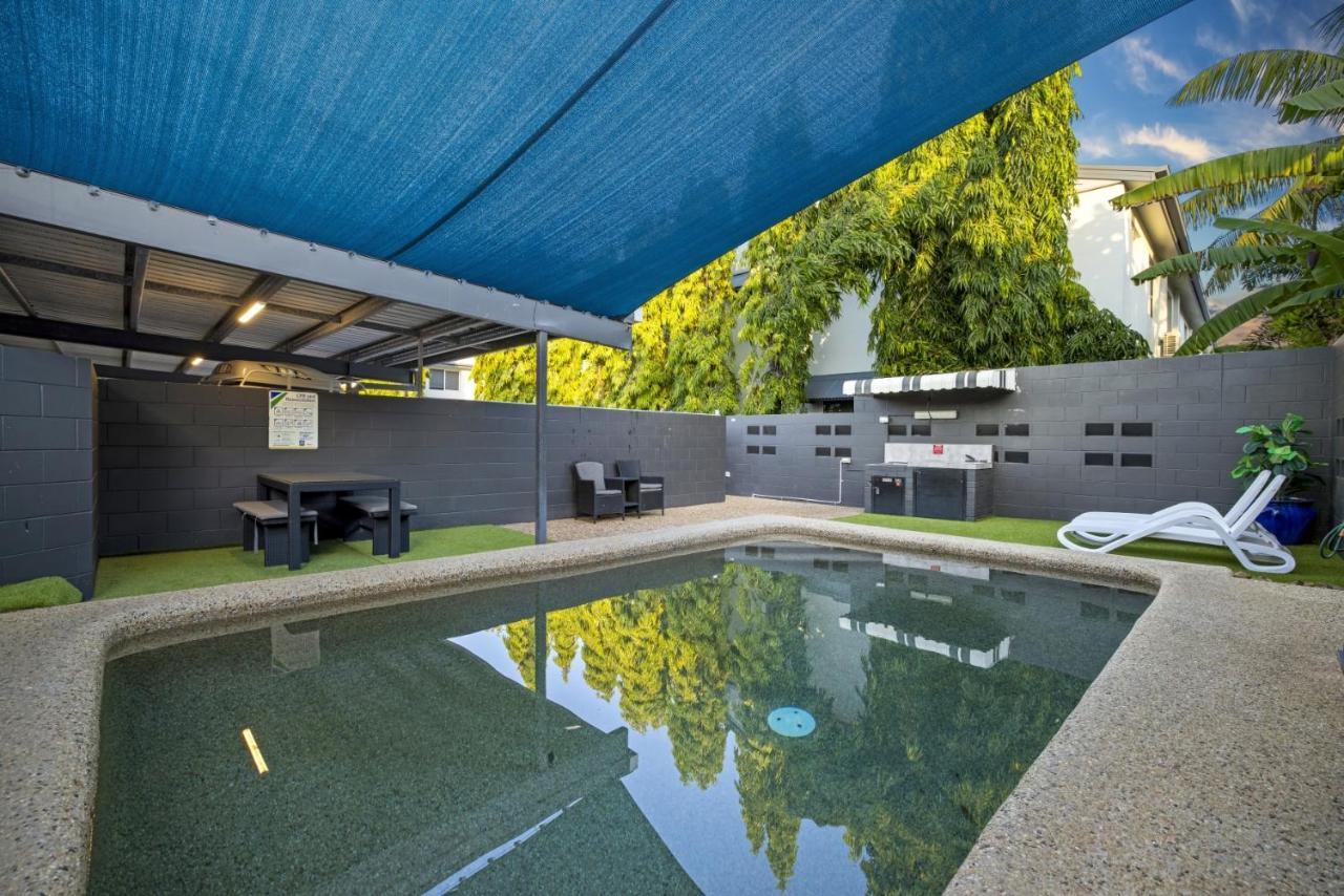 טאונסביל Motel On Mitchell מראה חיצוני תמונה