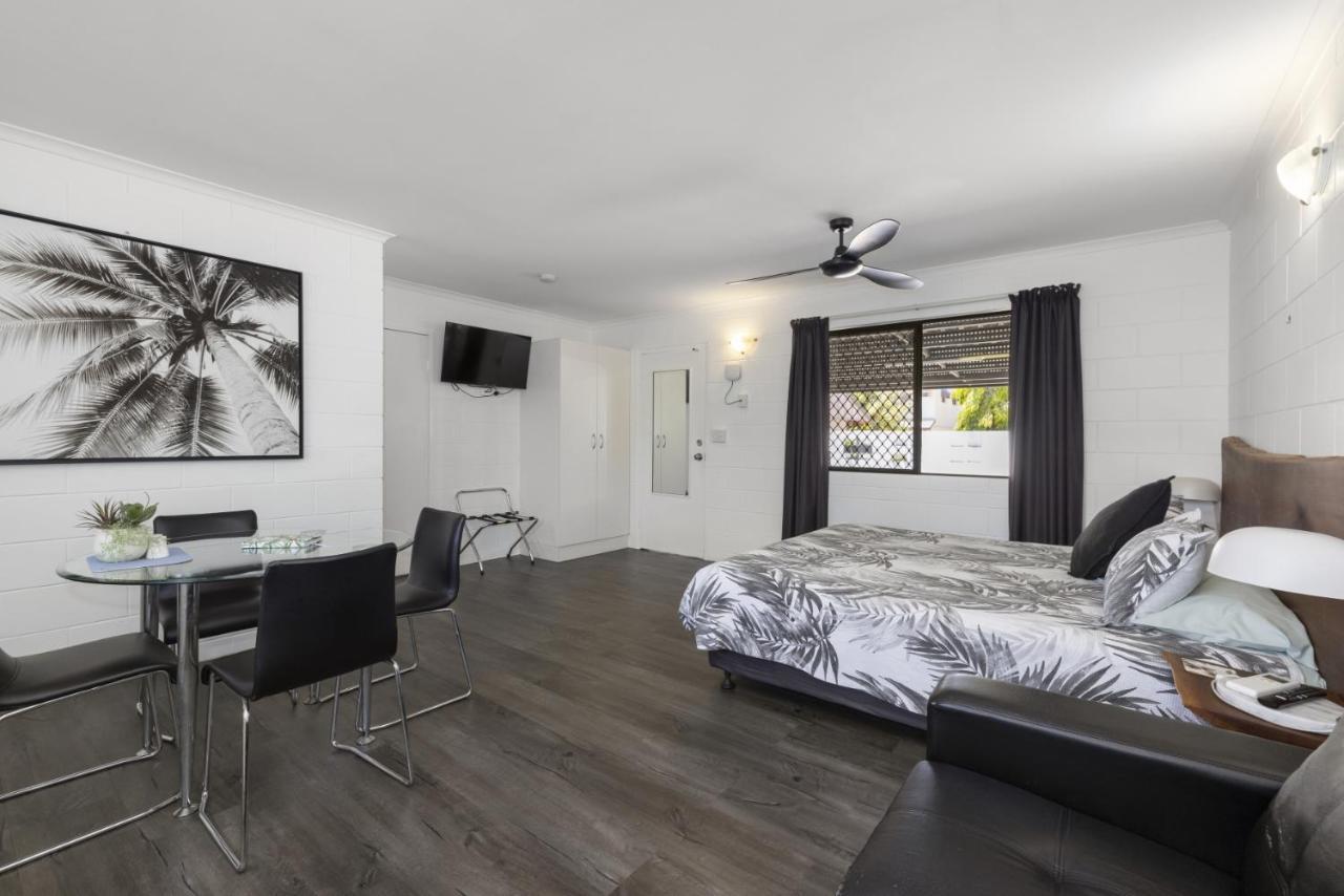 טאונסביל Motel On Mitchell מראה חיצוני תמונה